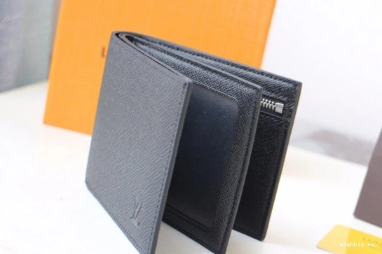 WIS VUITTON LOUIS WALLET AMERIGO 0727